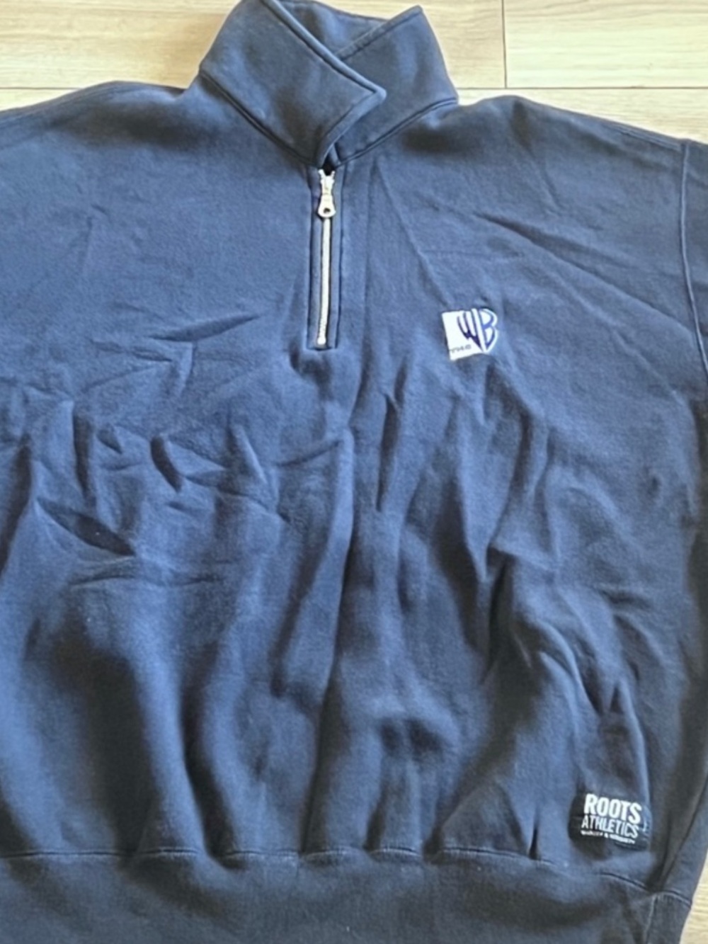 ROOTS Warner Brothers, Vintage, Y2k ROOTS
Quarter-Zip, Streetwear, Preppy, Boho